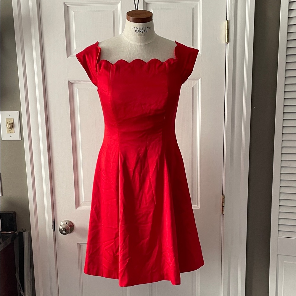 Elegant Red Scalloped Dress